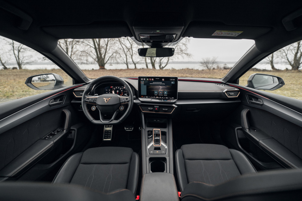 CUPRA Leon Sportstourer 2,0 TSI 4Drive